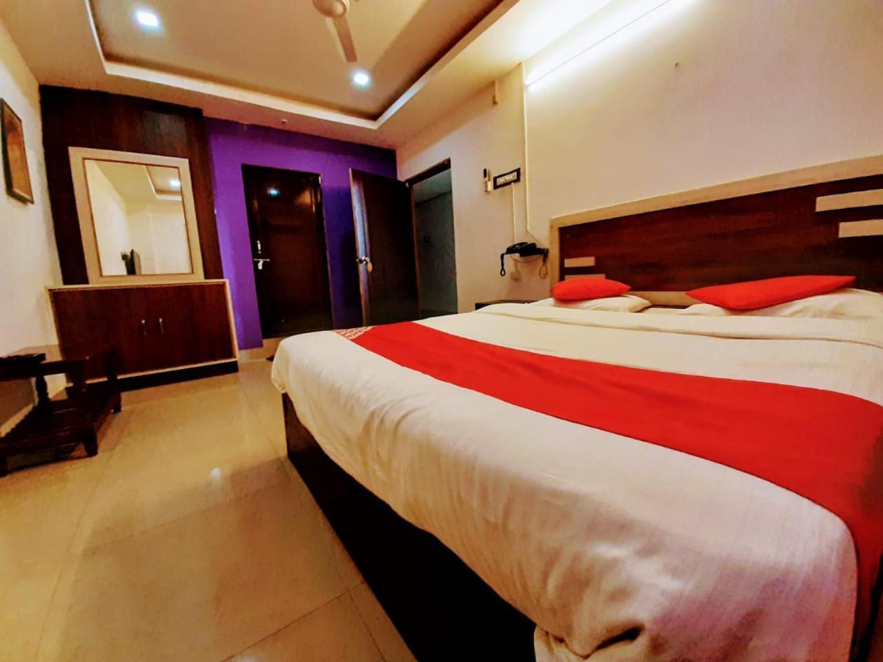 Hotel Vashishta Inn Paderu Ngoại thất bức ảnh